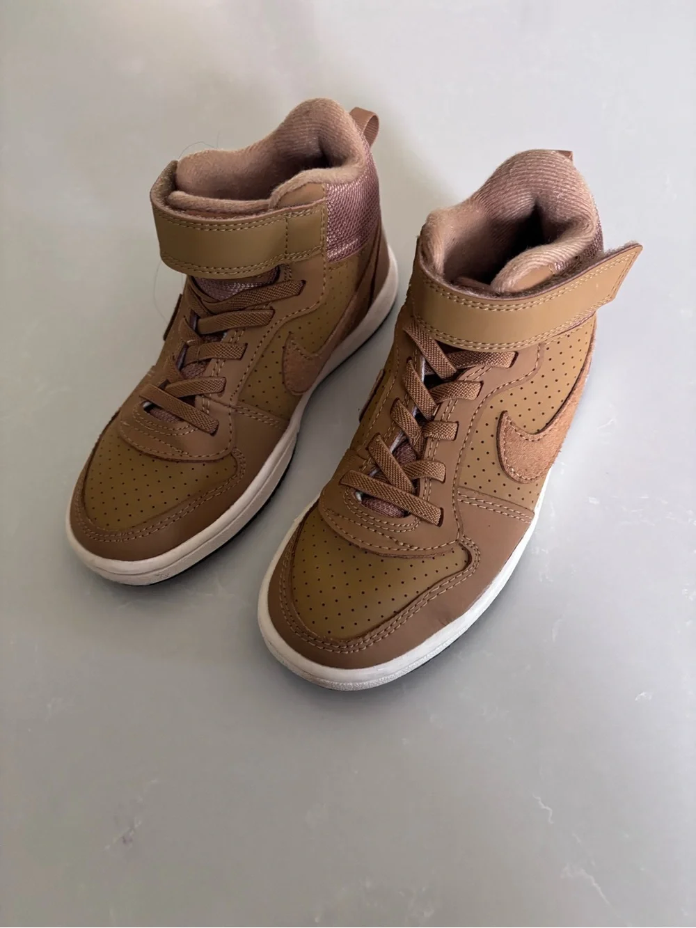 Nike Court Borough Mid 2 Toddler Sneakers – Size 12C - Picture 8 of 8